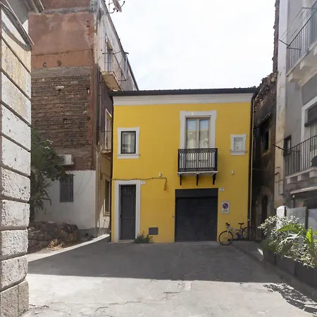 Il Porto & I Marinai Apartment Catania